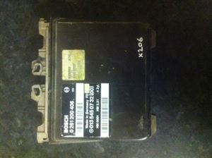 Picture of 0135450732 Engine Control Unit 23a5